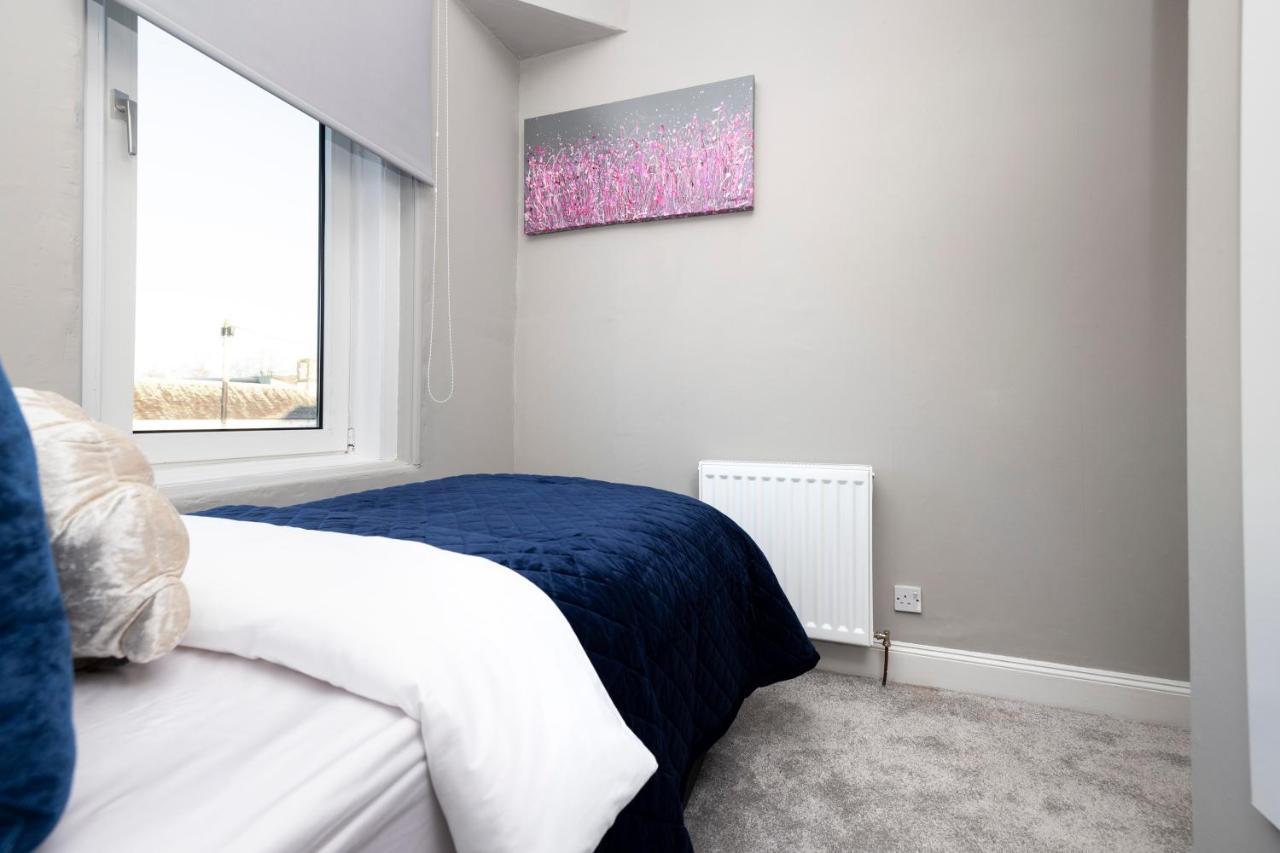 Stylish George Street Apartment Peebles Extérieur photo
