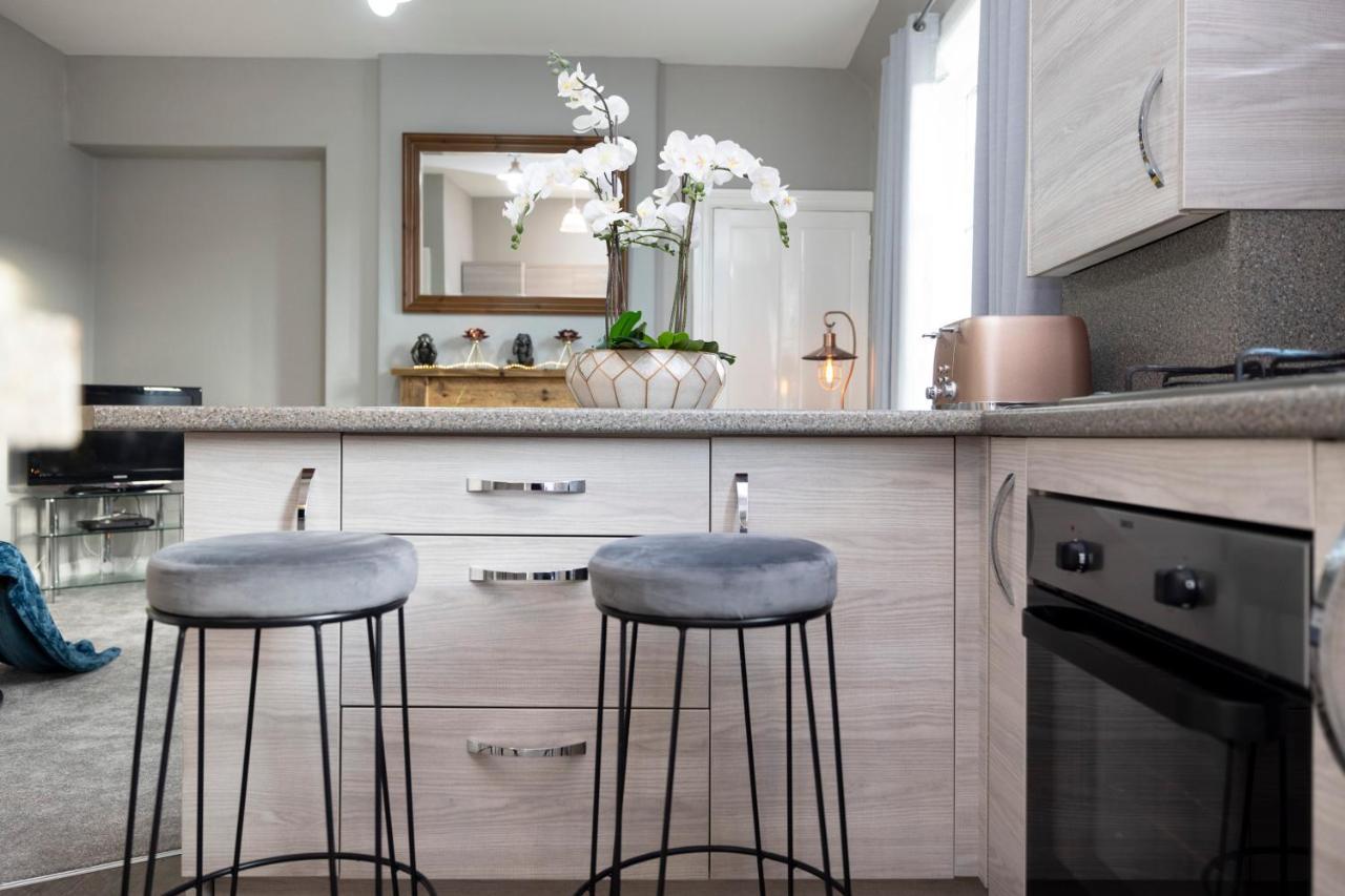 Stylish George Street Apartment Peebles Extérieur photo