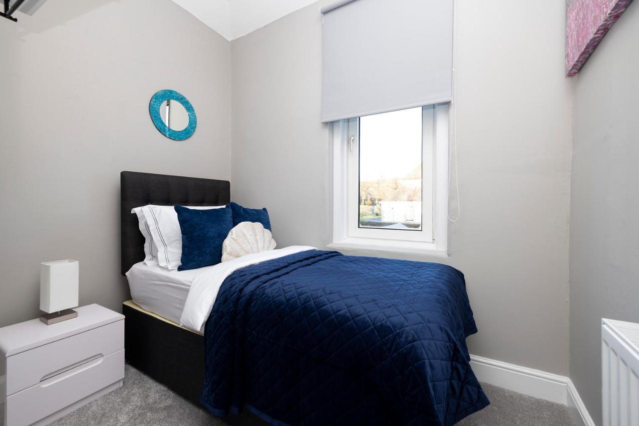 Stylish George Street Apartment Peebles Extérieur photo
