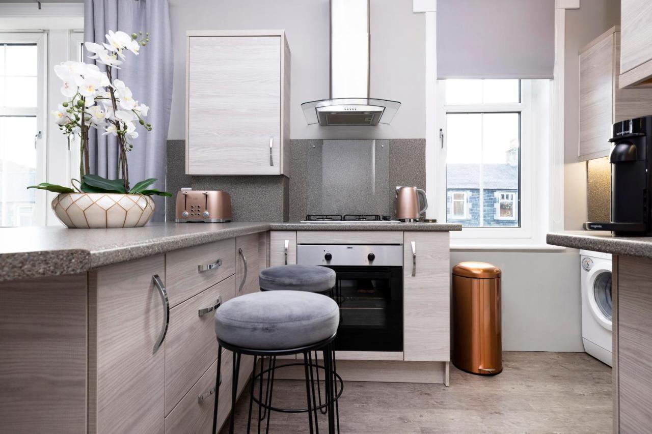 Stylish George Street Apartment Peebles Extérieur photo